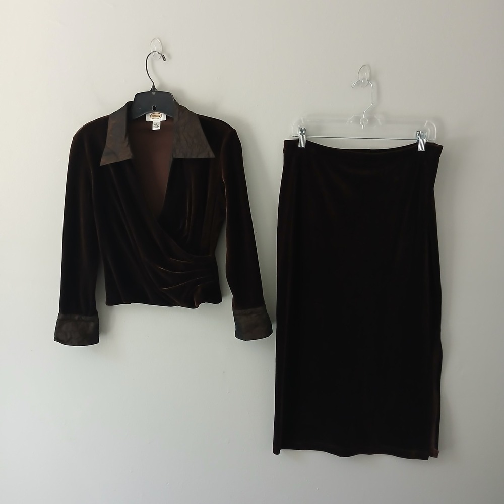 Talbots Women's Size 4 Petite Velvet Faux Wrap Blouse and Skirt Set Vintage